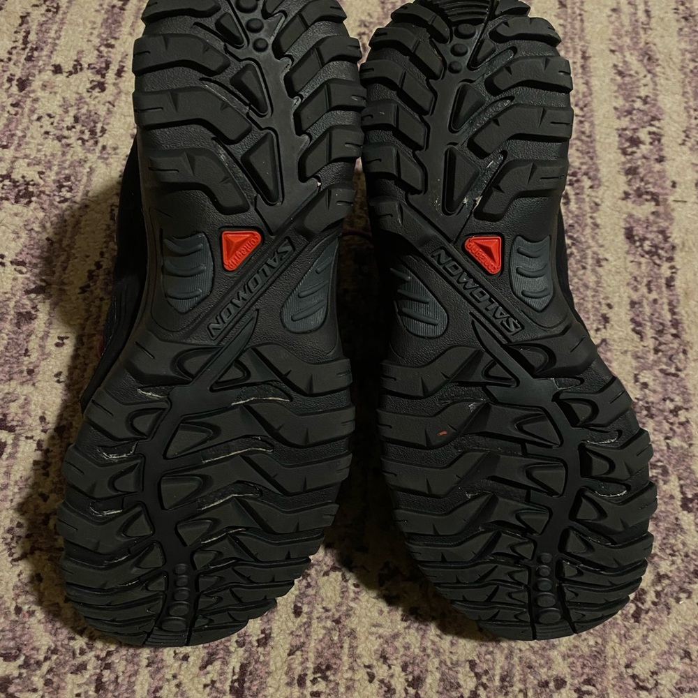 Women’s Salomon climatherm winter boots size 9.5 - Picture 3 of 5